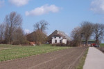Dwarsweg 12 te Uithuizermeeden