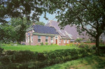 Dwarsweg 1 te Uithuizermeeden